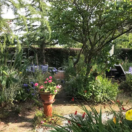 L'eglantiere Bed & Breakfast